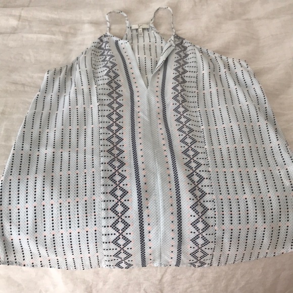 Top - Picture 2 of 4